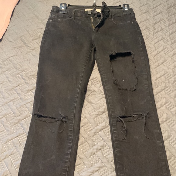 Garage brand distressed black jeans - Picture 3 of 3